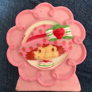 Vintage Strawberry Shortcake Candle